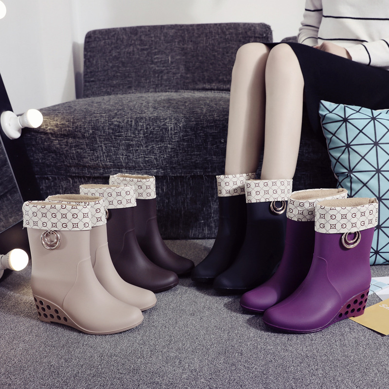 Women'S Fashion Rain Boots - Koreanischen Stil Keile Mitte Rohr Regen
