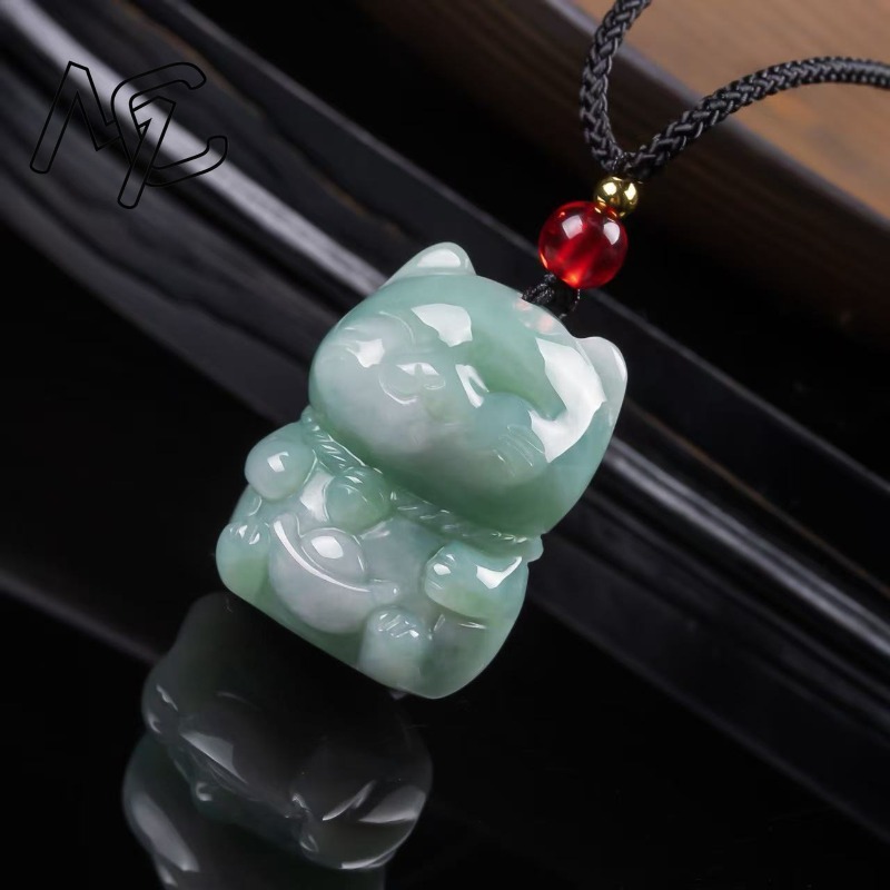 Natürlicher Smaragd-Jade Glück – Women Fashion Necklace Bewertung und Preis