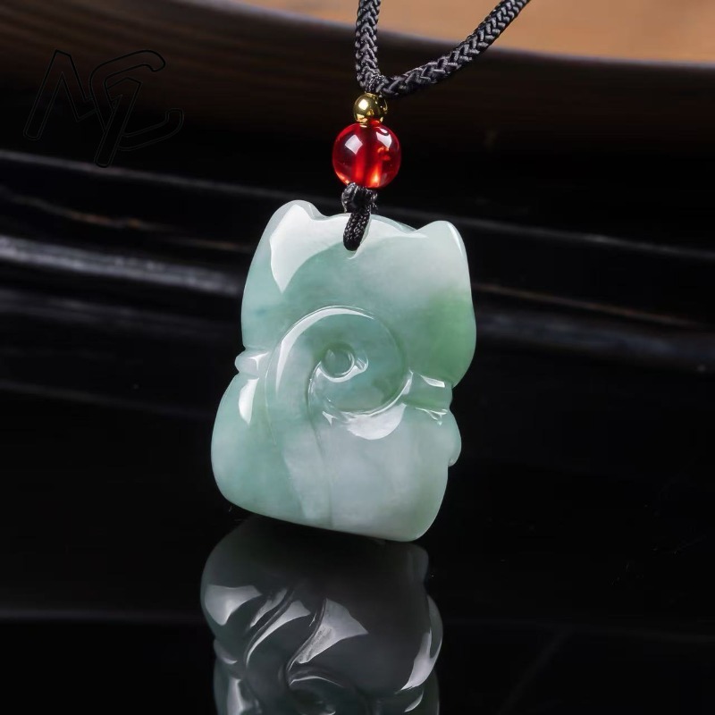 Natürlicher Smaragd-Jade Glück – Women Fashion Necklace Bewertung und Preis